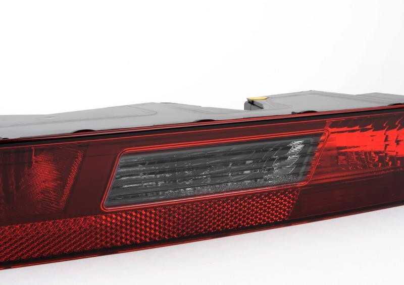 VAG Audi Q3 2015-2017 Galinis žibintas galinis kairės pusės originalus 8U0945095C