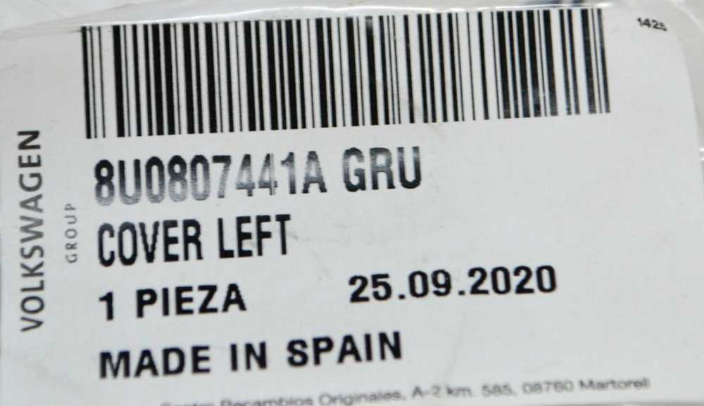 Vag Gruntuotas Vilkimo Akies Dangtelis Audi Q3 2012 2018 Originalus 8U0807441AGRU