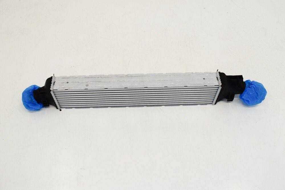 VAG Audi Q3 8U Intercooler Radiator 8U0145803F ORIGINALUS NAUJAS