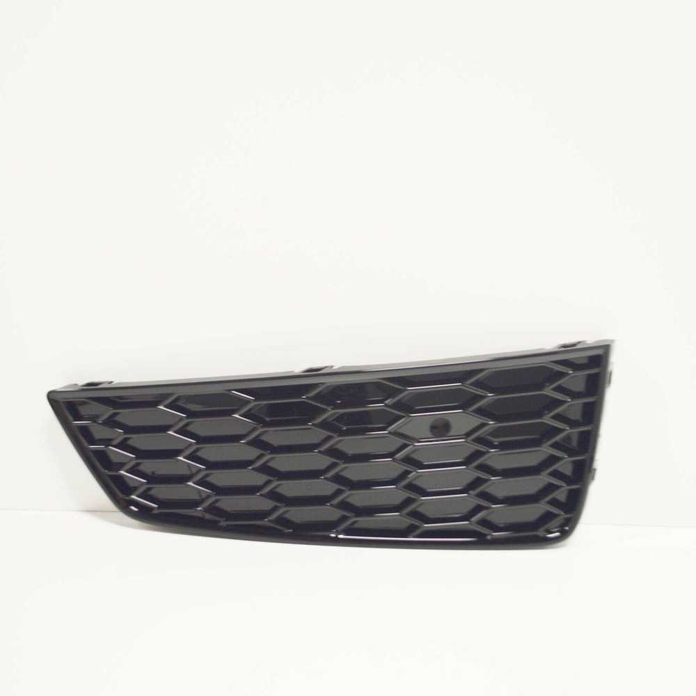 VAG Audi Q3 8U Priekinis Bamperis Dešinės Pusės Grotelės 8U0807682TT94 NAUJAS ORIGINALUS