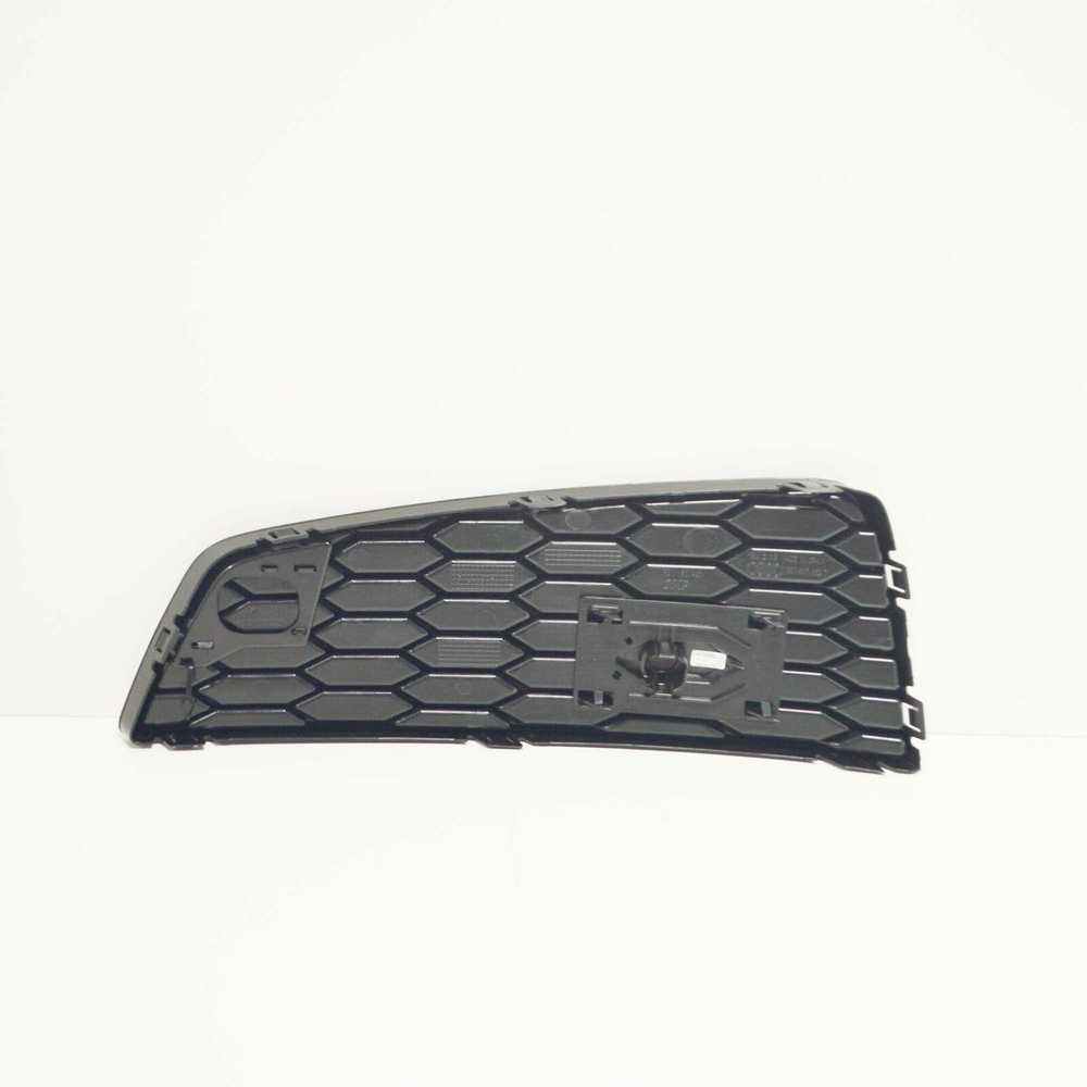 VAG Audi Q3 8U Priekinis Bamperis Dešinės Pusės Grotelės 8U0807682TT94 NAUJAS ORIGINALUS