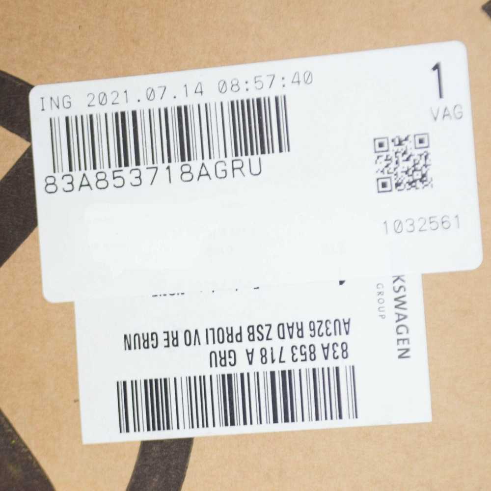 Vag Priekinio Desiniojo Rato Arkos Dangtis Audi Q3 F3 Originalus 83A853718AGRU