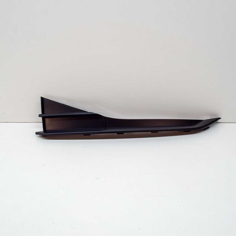 VAG AUDI Q3 F3B F3N grotelės Satin Juodas 83A8079259B9 originalios