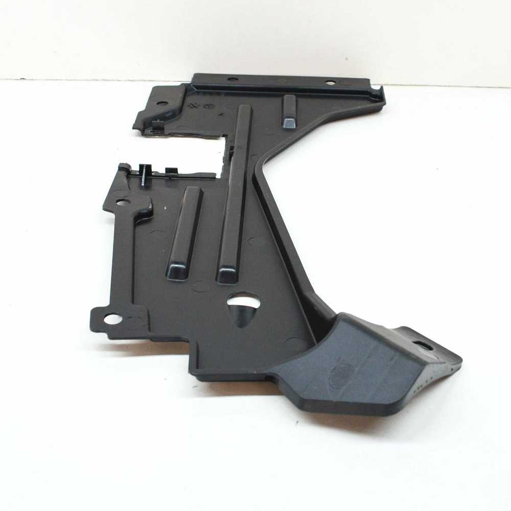 VAG AUDI Q3 kėbulo apdailos detalė originali 8U0825215B