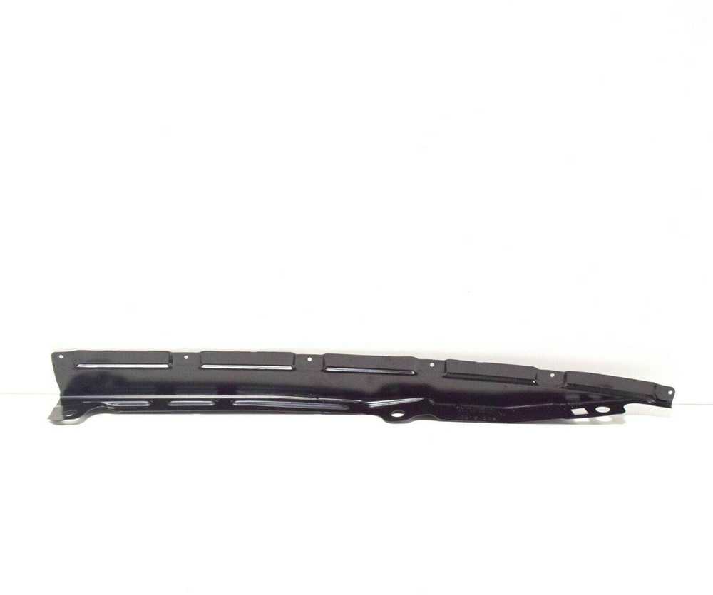 VAG AUDI Q3 RSQ3 priekinio kairiojo sparno laikiklis Originalus 8U0821467A