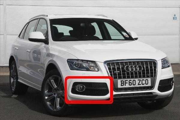 VAG AUDI Q5 09-12 O/S dešinysis S-Line bamperio grotelės rūko žibintas originalus 8R0807682EZDE