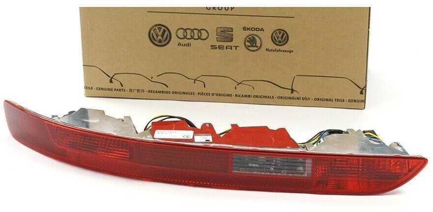 VAG AUDI Q5 09-16 apatinio galinio žibinto mazgas kairėje N/S originalus 8R0945095
