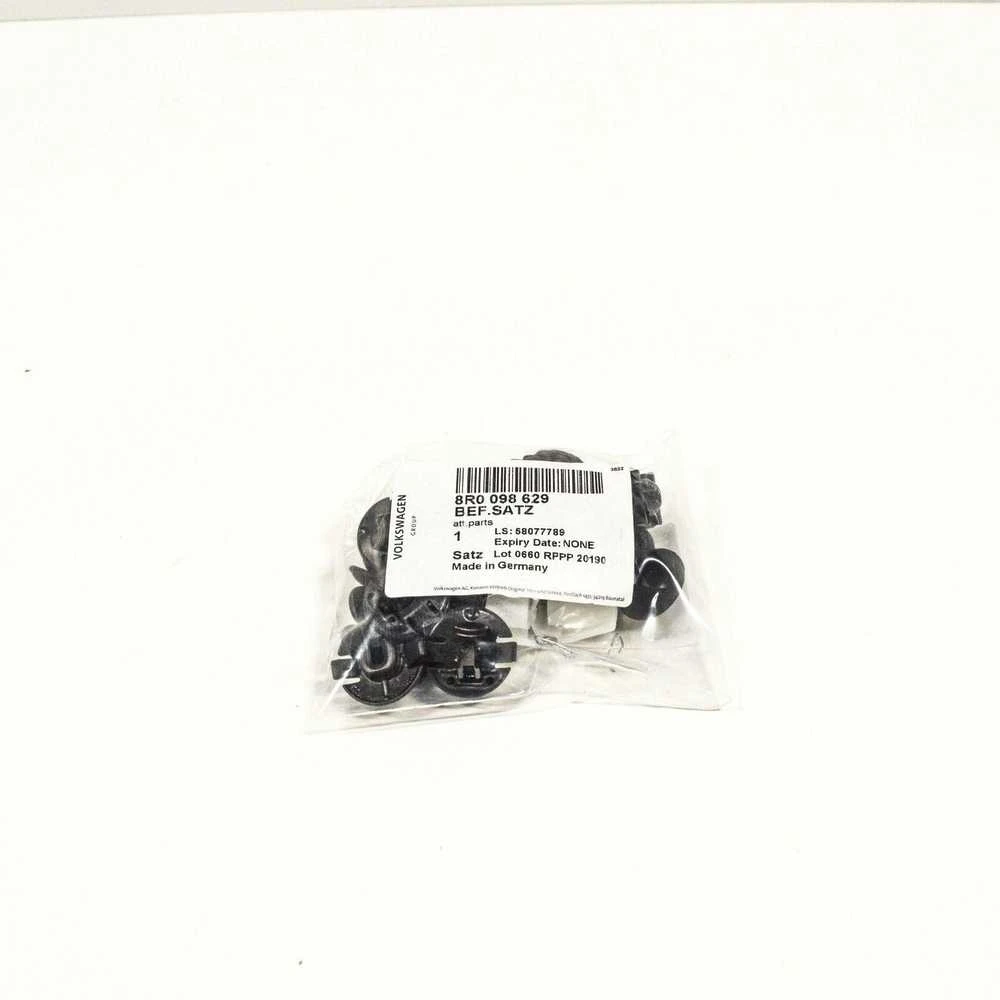 VAG AUDI Q5 8R ratų korpuso įdėklo tvirtinimo rinkinys originalus 8R0098629