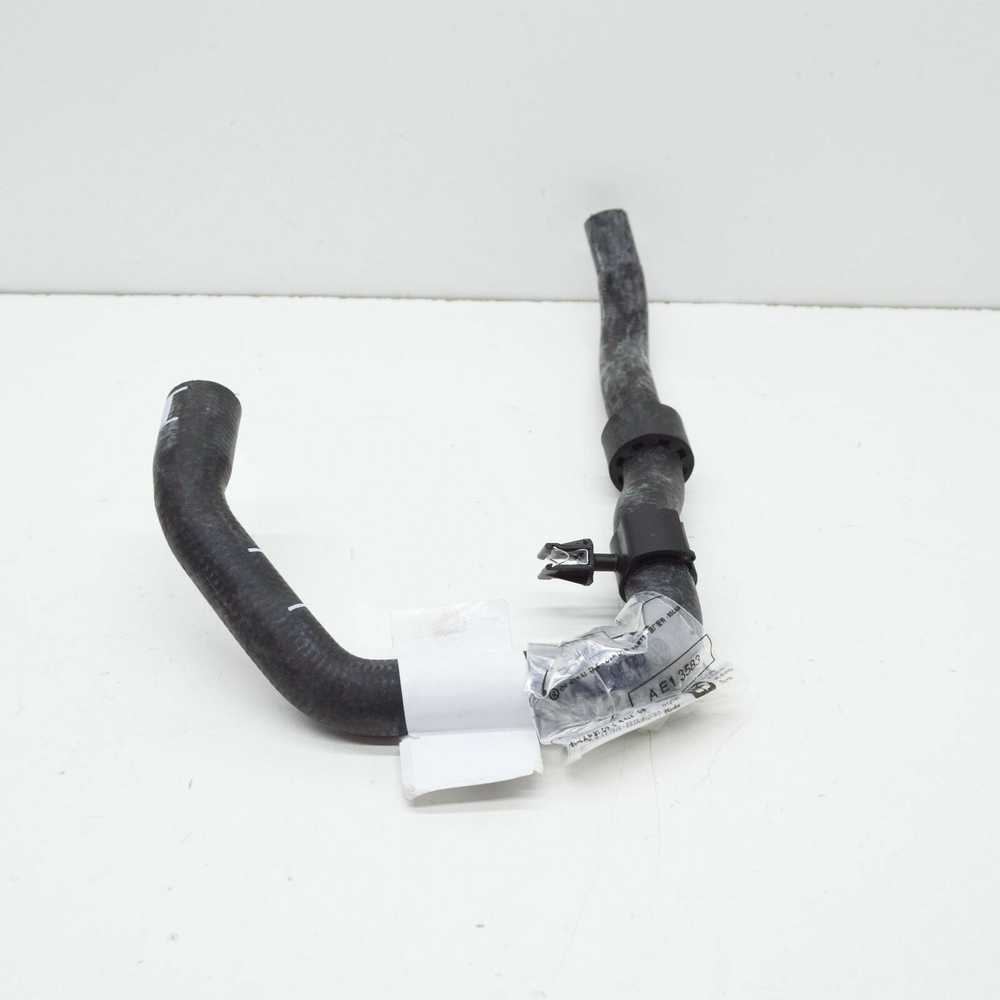 VAG AUDI Q5 aušinimo skysčio žarna originali 8R0145923A