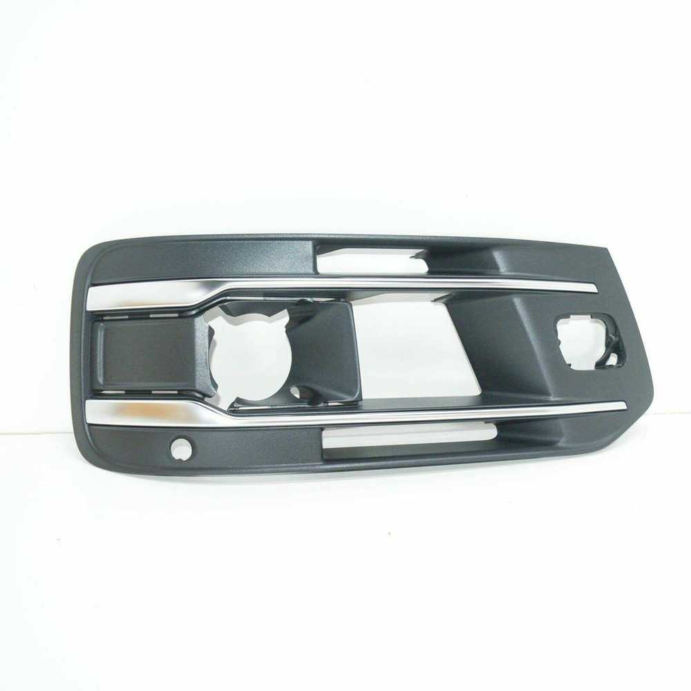 VAG AUDI Q7 4M priekinio bamperio dešinės pusės rūko žibintų grotelių dangtelis originalus 4M0807682AA4W3
