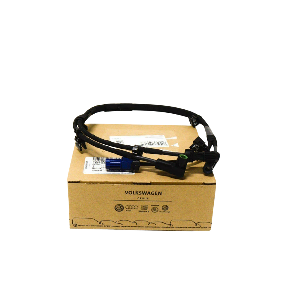 VAG AUDI Q7 adapterio kabelio jungtis originali 4M0971192F