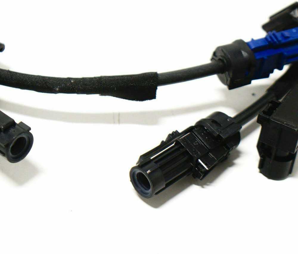 VAG AUDI Q7 adapterio kabelio jungtis originali 4M0971192F