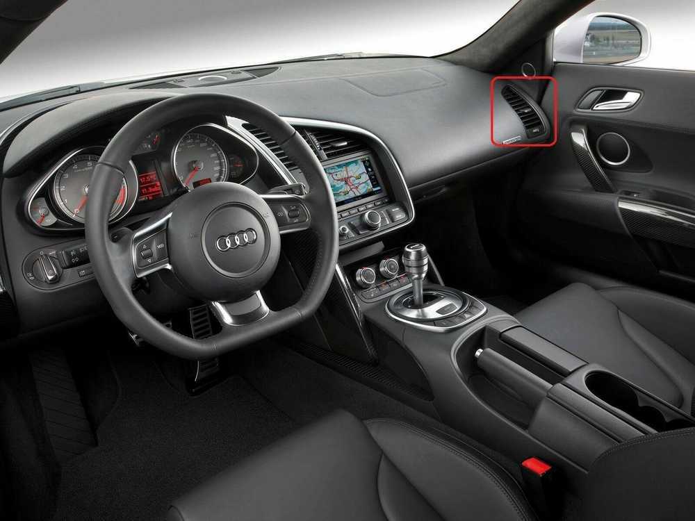 VAG Audi R8 07-12 Priekinis prietaisų skydelis O/S Dešinysis oro ventiliacijos vamzdis LHD originalus 423820902H77