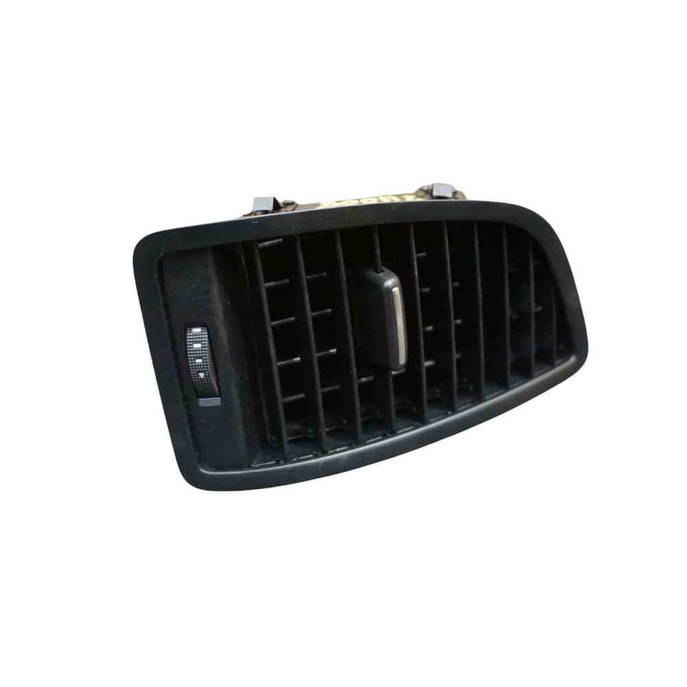 VAG Audi R8 07-12 Priekinis prietaisų skydelis O/S Dešinysis oro ventiliacijos vamzdis LHD originalus 423820902H77