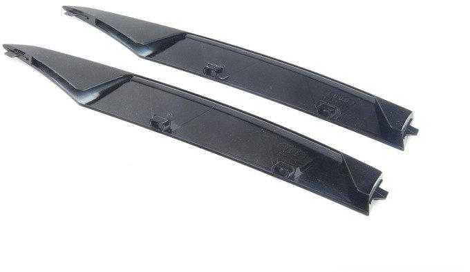 VAG Audi R8 2007 2012 Galinis Bumperio Dešinės Pusės Trim Set Originalus 420898460AT94