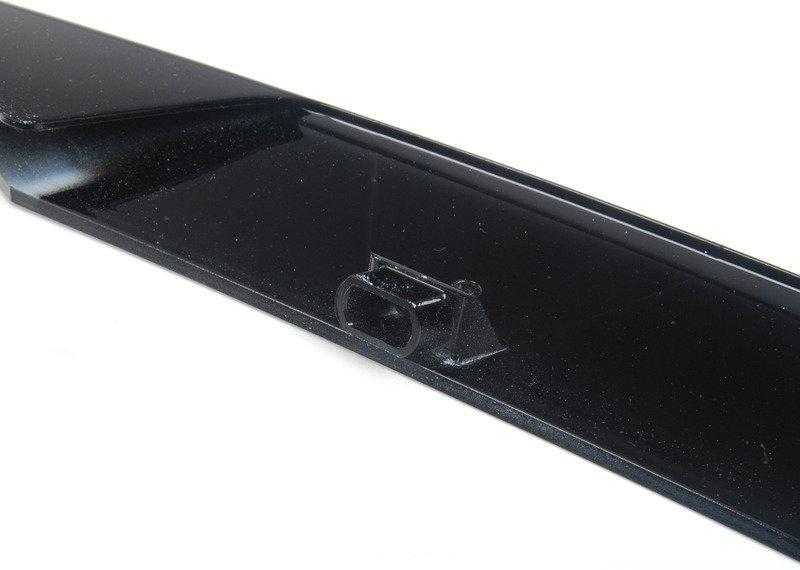 VAG Audi R8 2007 2012 Galinis Bumperio Dešinės Pusės Trim Set Originalus 420898460AT94