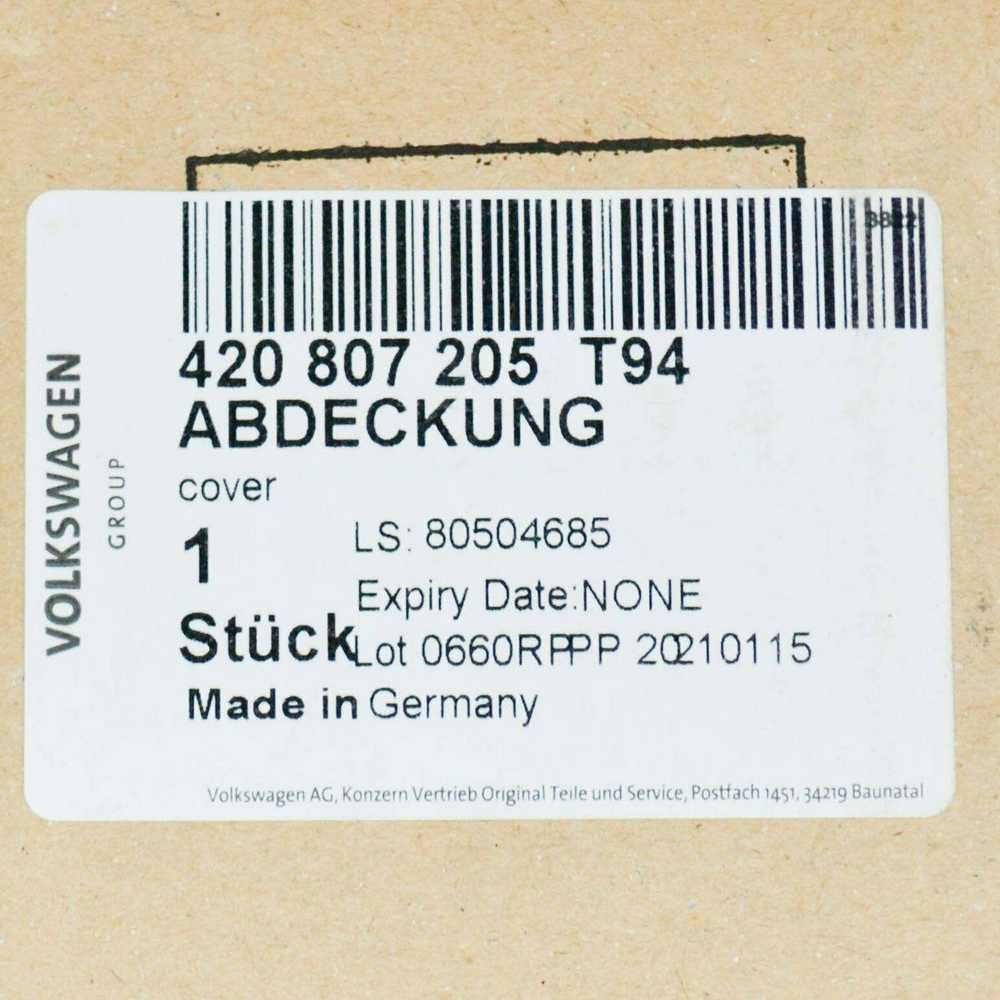 VAG AUDI R8 4S priekinio bamperio dešinysis dangtelis vilkimo akiai originalus 420807205T94