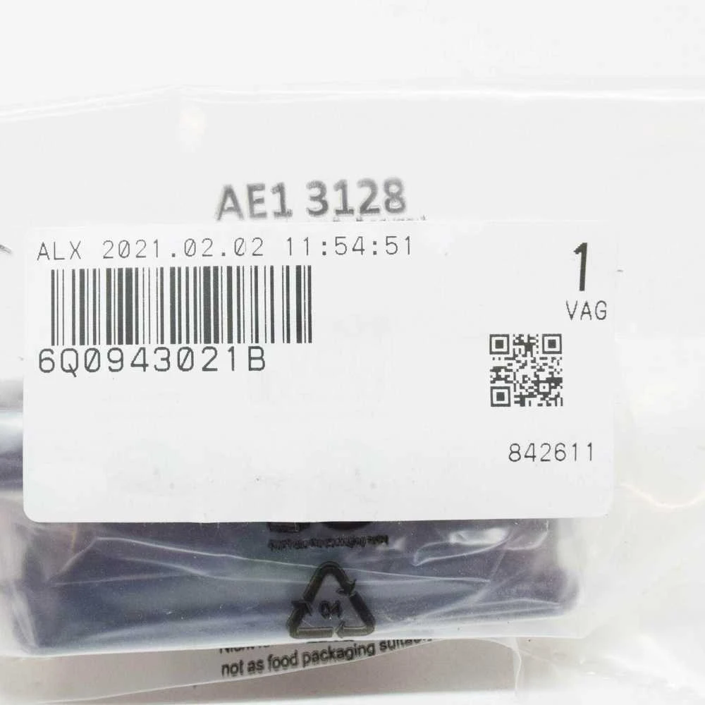 VAG "Audi" valstybinio numerio ženklo žibintas originalus 6Q0943021B