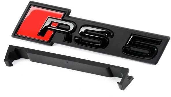 VAG AUDI RS5 priekinės radiatoriaus grotelės su ženkliuku "RS5", blizgios juodos spalvos, originalios 8W6853736CT94