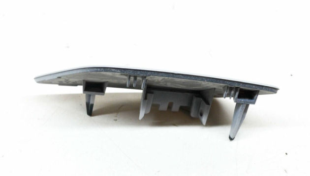 VAG AUDI RSQ3 priekinių žibintų ploviklio dangtelis kairysis originalus 8U0955275DGRU