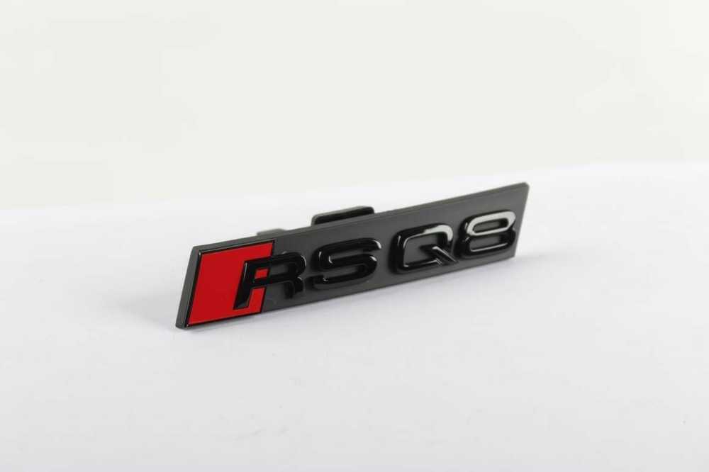 VAG Audi RSQ8 emblemos klipas radiatoriaus grotelių galinis užrašas juodas originalus naujas