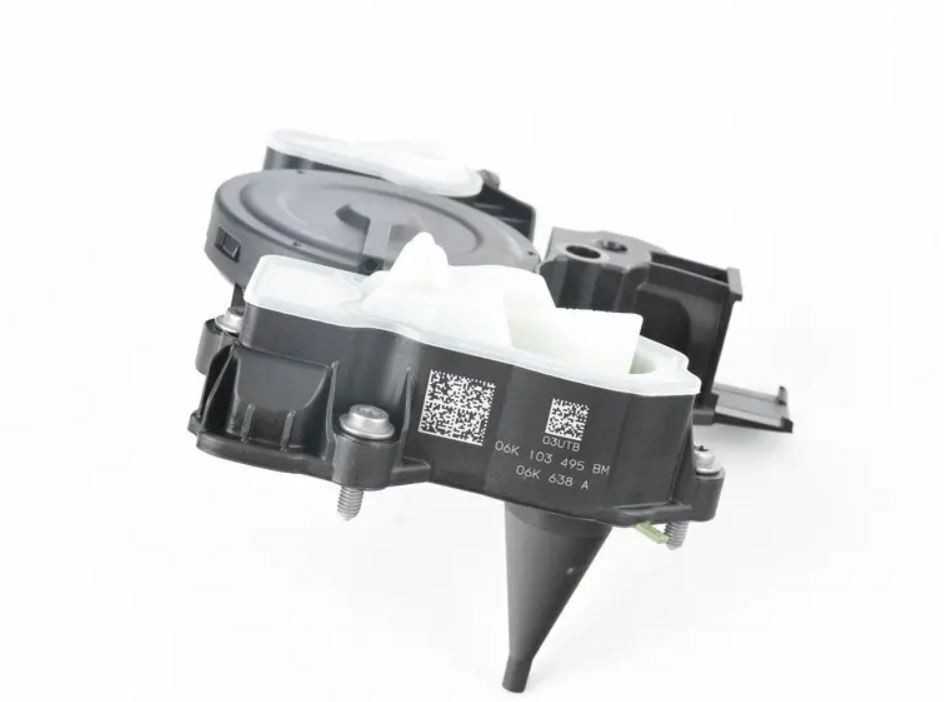 VAG Audi Skoda SEAT VW alyvos separatorius originalus 06K103495BM
