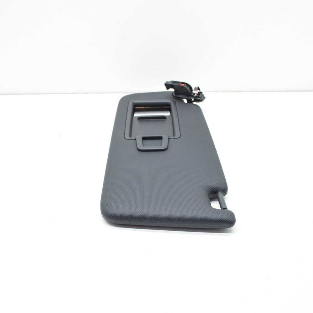 VAG "Audi" skydelis nuo saulės su veidrodėliu ir dangteliu originalus 8W0857551K7C0