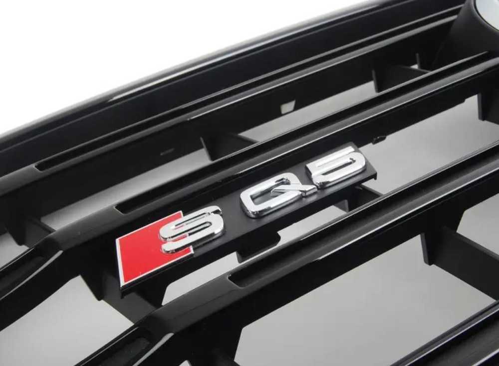 Vag Audi Sq5 2013 2017 Juodas Radiatoriaus Grotas Originalus 8R0853651AJCKA