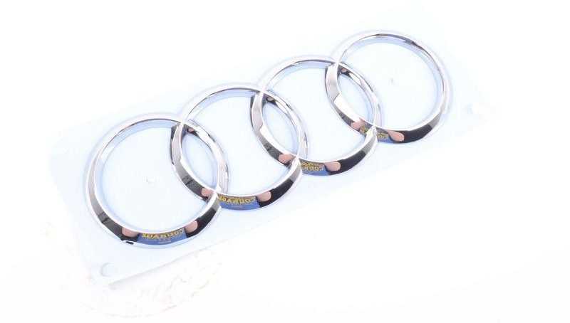 VAG AUDI TT 15-17 priekinis variklio dangtis AUDI logotipas emblema ženkliukas originalus 8V08537422ZZ