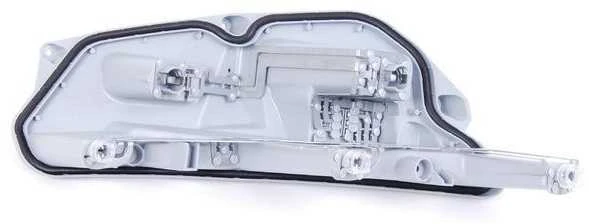 VAG AUDI TT Cabrio N/S kairės pusės galinio žibinto lemputės laikiklis originalus 8J0945257A