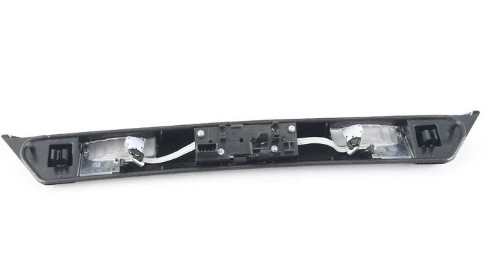 VAG AUDI TT MK3 galinė bagažinės rankena ir numerio ženklo lemputė 8S0827574B9B9 Originali