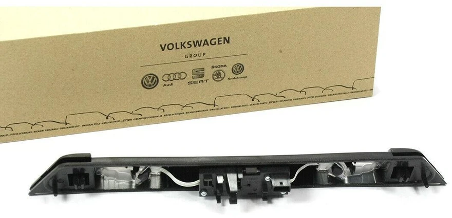 VAG AUDI TT MK3 galinė bagažinės rankena ir numerio ženklo lemputė 8S0827574B9B9 Originali