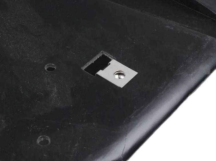 VAG AUDI TT/TTS 1999-2006 priekinis apatinis pilvo dangtis originalus 8N0825235L