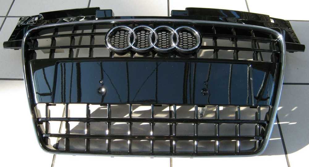 VAG Audi TT TTS Coupe Roadster 8J Radiatoriaus Grotelės Blizgančios Juodos 2007 2010 Originalus 8J0853651Y9B