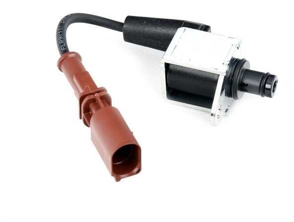 VAG Aušinimo Skysčio Siurblio Elektromagnetinis Vožtuvas Volkswagen Golf Audi A3 Originalus 04L907284