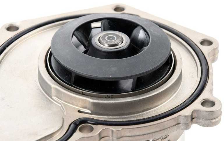 VAG Aušinimo Skysčio Siurblys Audi A4 A5 A6 A7 A8 Q7 06E121018H