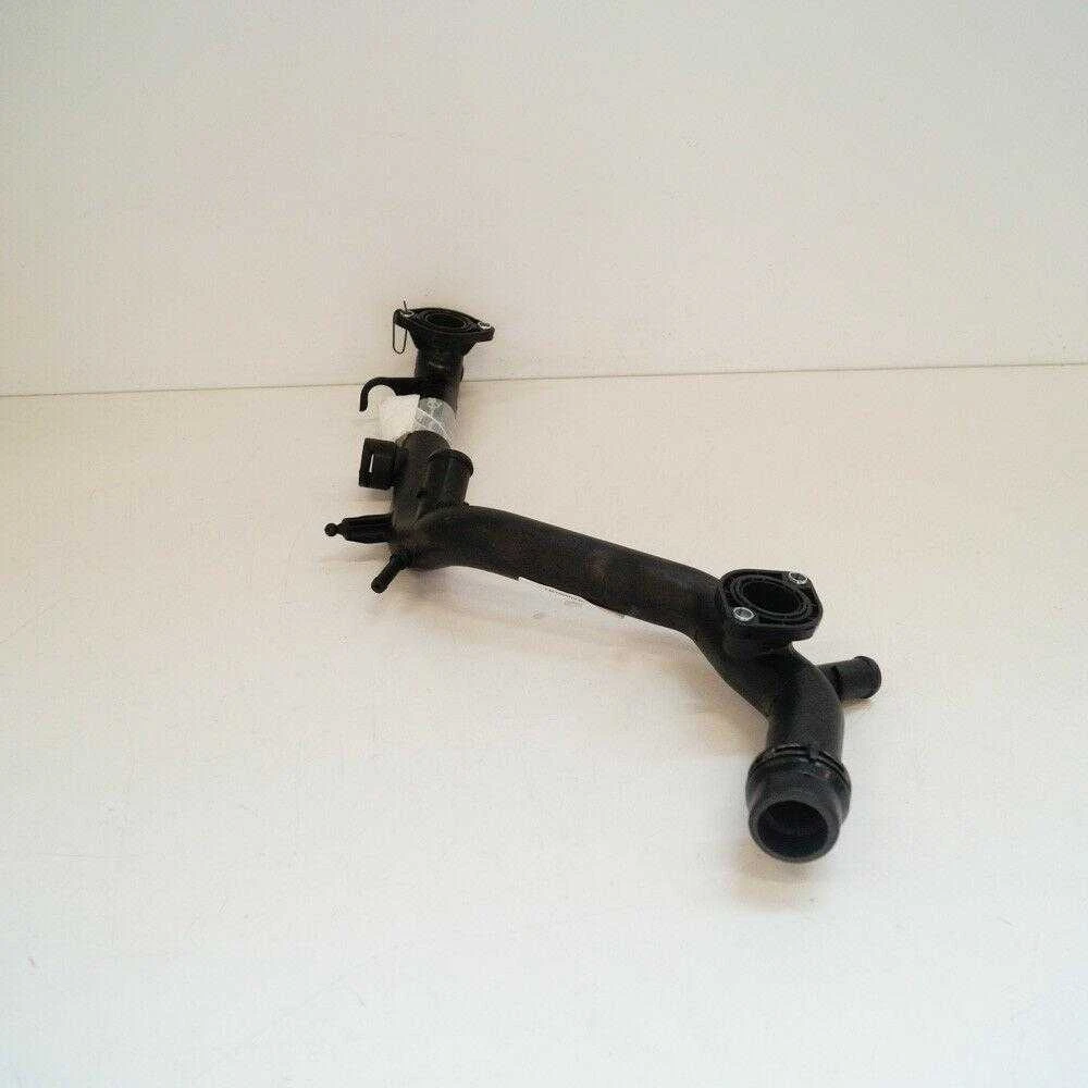 VAG Aušinimo Skysčio Vamzdis Audi A4 A5 Q5 2008-2012 Originalus 06E121045J