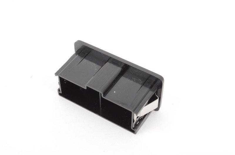 VAG AUX IN USB Dėžutė Satin Juodas Volkswagen Golf Jetta Beetle Originalus 5G00353459B9