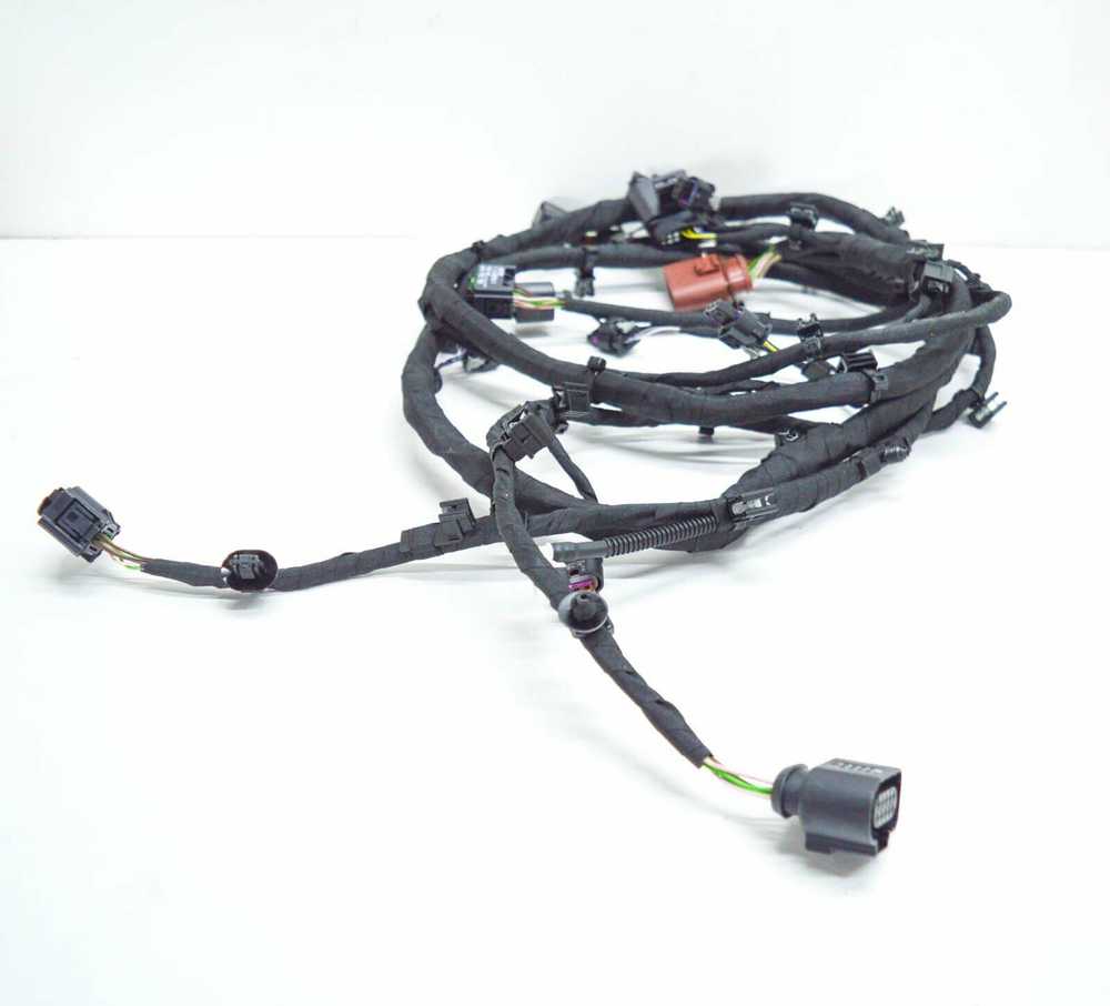 Vag Bumperio Valdymo Laido Šakotė Audi E Tron Gt F8 2021 4M8971095GC