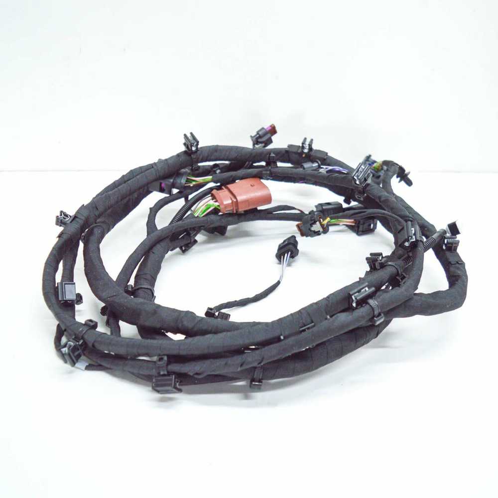 Vag Bumperio Valdymo Laido Šakotė Audi E Tron Gt F8 2021 4M8971095GC