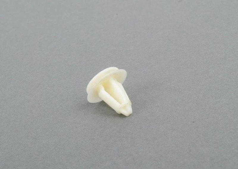 Vag Clip Audi A4 Passat Skoda Fabia Originalus 8A0863987