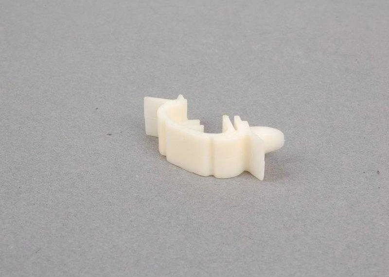 Vag Clip Volkswagen Golf Jetta 1987-2002 Originalus 321837199