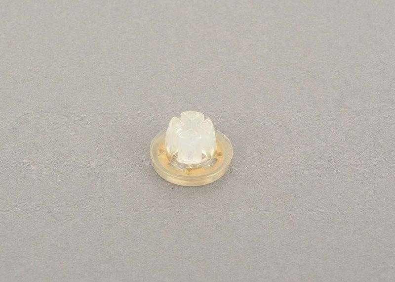 Vag Clip Vw Jetta Golf Cabriolet 1999 2005 Originalus 1H0837975