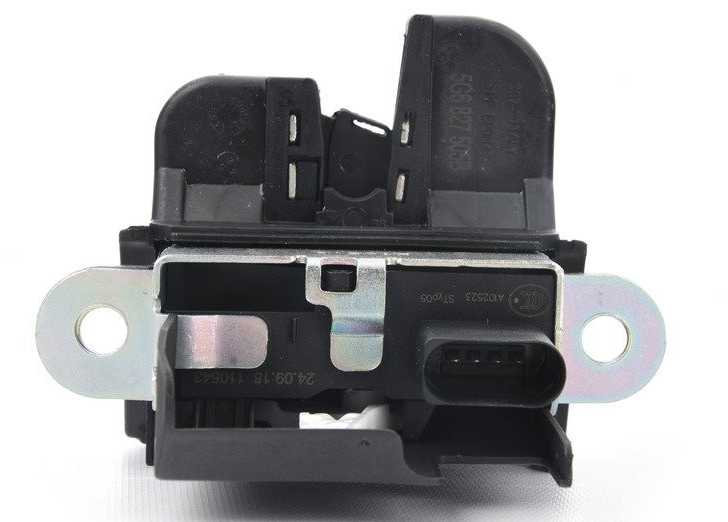 Vag Dangčio Užraktas Satino Juodos Spalvos Volkswagen Golf 2013 2017 Originalus 5G6827505B9B9
