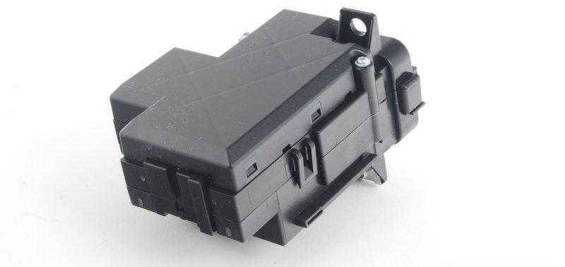 VAG Degimo Raktas Audi A4 A5 A8 Q5 2008-2017 Originalus 8K0909131D