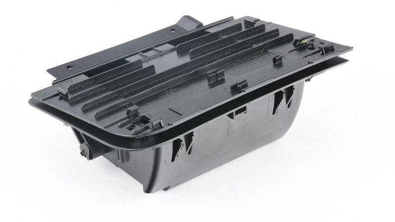 Vag Dėžiukas Vieta Rūkyto Dėžiui Volkswagen Touareg 2007 Originalus 7L6857977