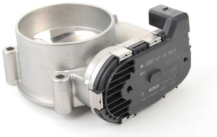 VAG Droselinės Sklendės Adapteris Audi A4 A6 A8 Q7 Touareg Originalus 077133062A