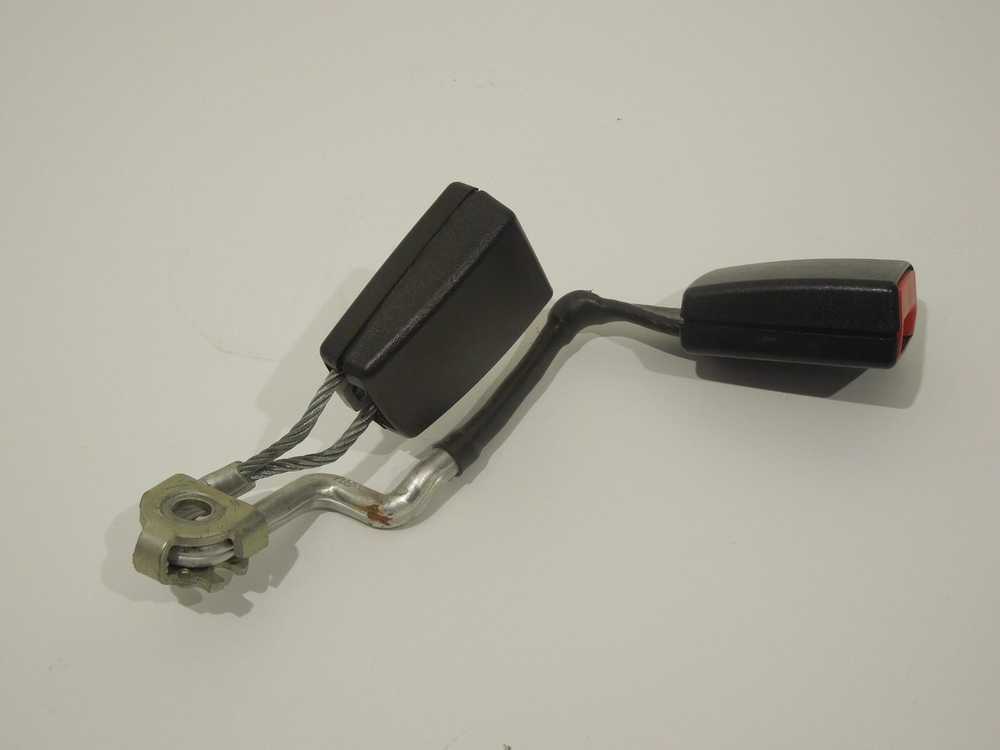 Vag Dvigubas Saugumo Juostos Spynas Satino Juoda 2004 2013 Audi A3 S3 Originalus 8P0857739C01C