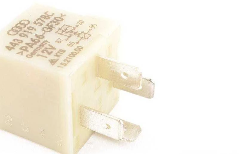VAG Elektromagnetinis Sraigto Valdiklis Audi A4 A6 A8 443919578C Originalus