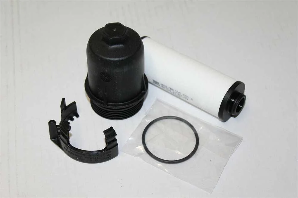 VAG Filtro įdėklas su dangteliu ir sandarikliu Audi A4 A5 A6 A7 Q5 2008-2016 Originalus 0B5398060A